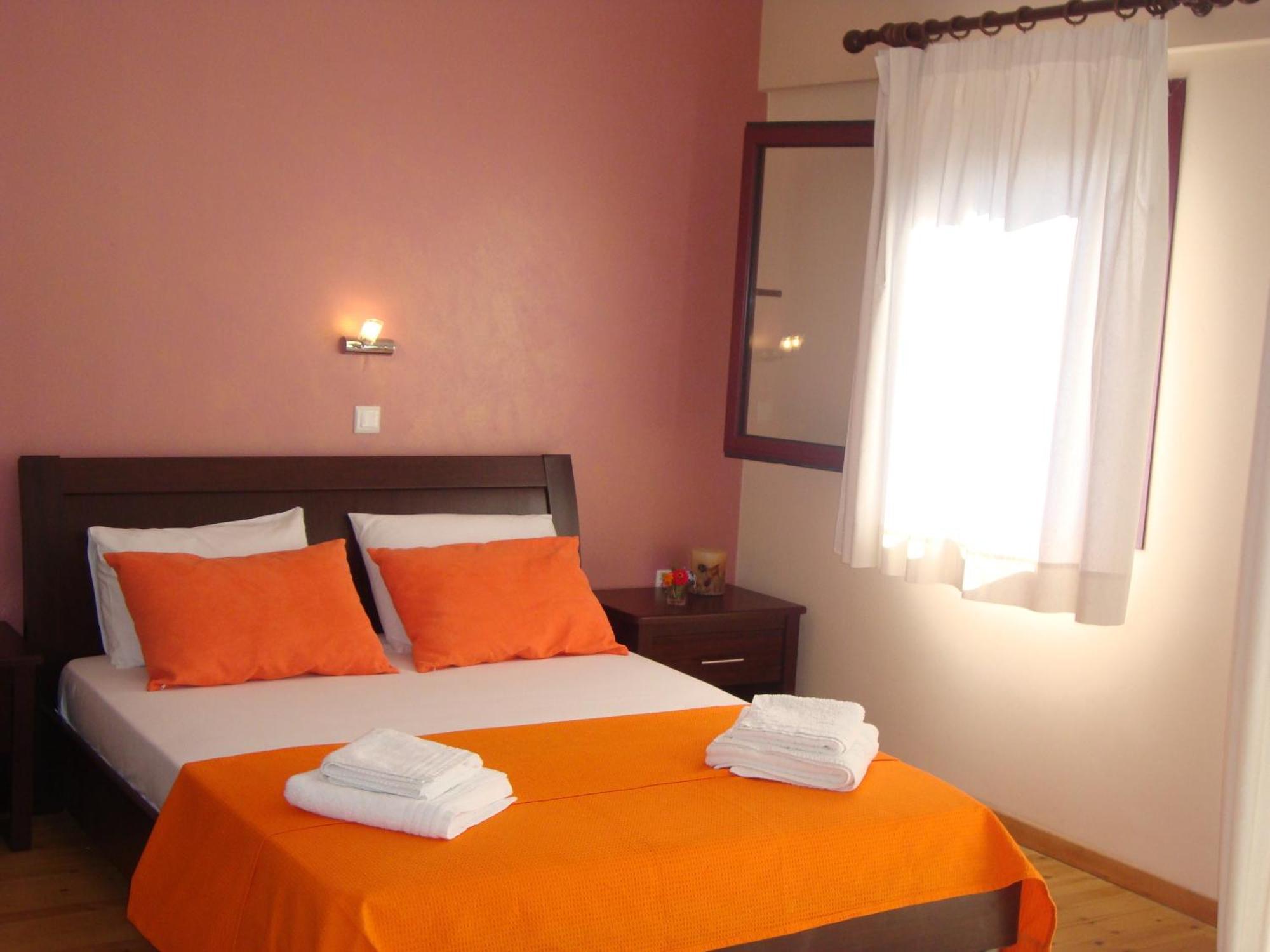 Mikros Gialos Apartments Zimmer foto